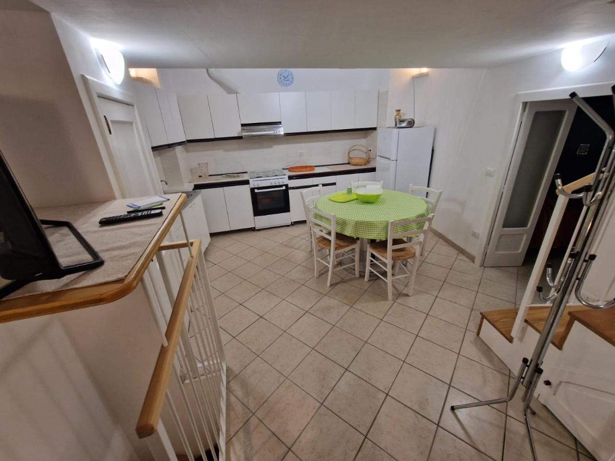 Casa Scheledd Villa Чистернино Екстериор снимка